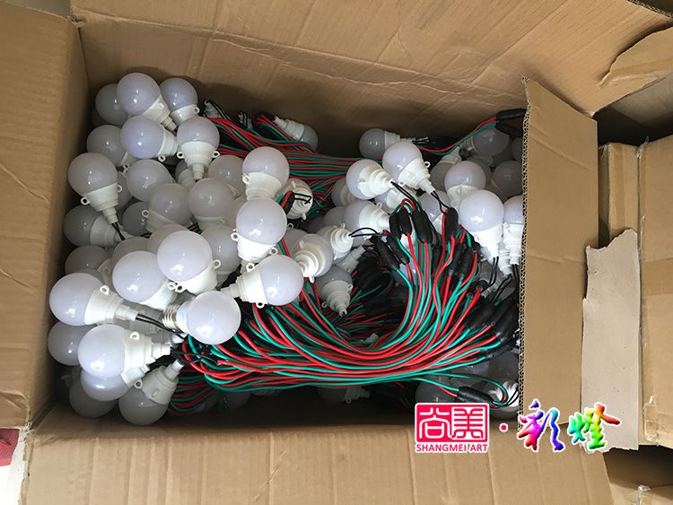 自貢彩燈、花燈專用防水燈泡與普通LED燈泡的區(qū)別