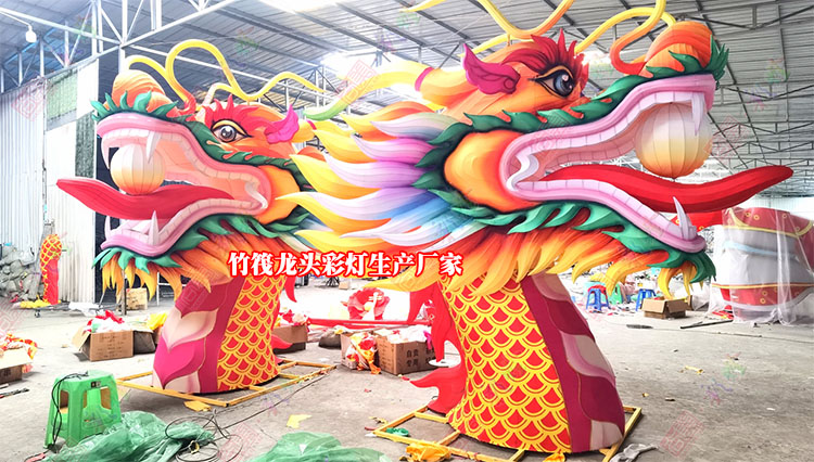 夜游竹筏龍舟為何成為許多景區(qū)的香餑餑？